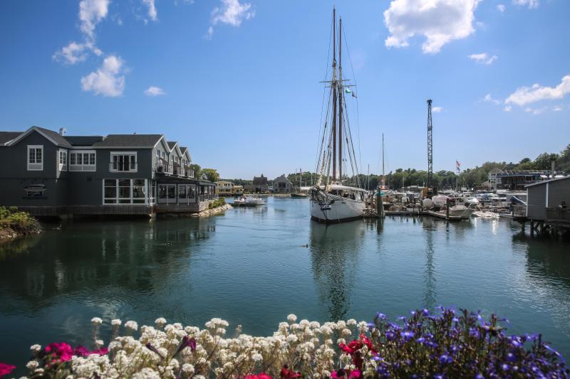 Dog Friendly Lodging Kennebunkport Maine